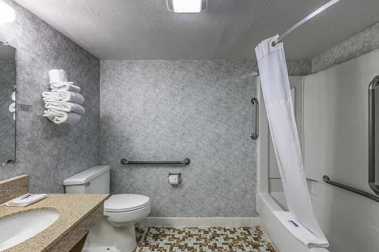 Motel 6 Oak Creek WI