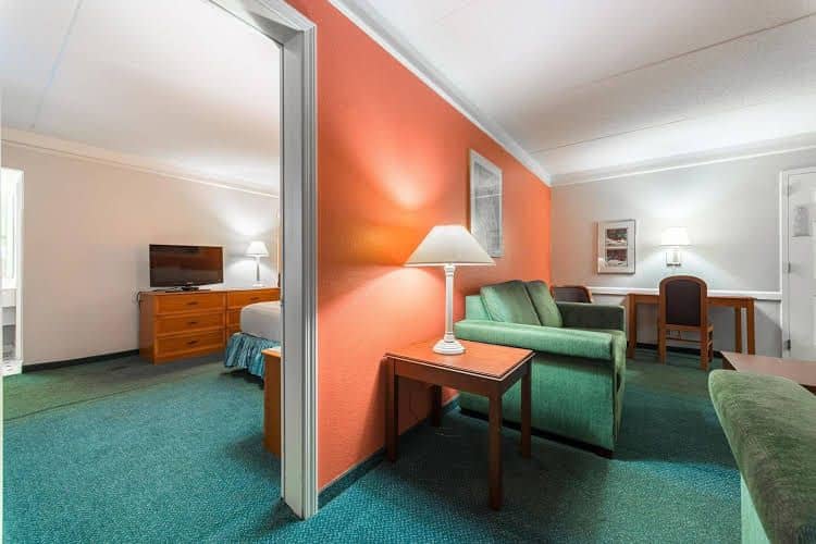Motel 6 Hazelwood Motel 6 Hazelwood