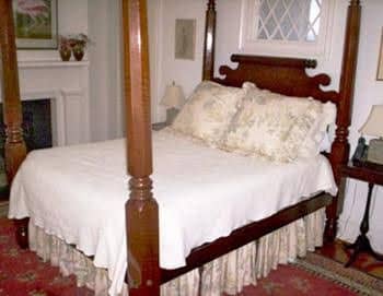 21 East Battery Bed and Breakfast 21 East Battery Bed and Breakfast