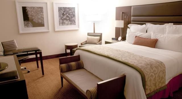 SINGLE GUEST ROOM
