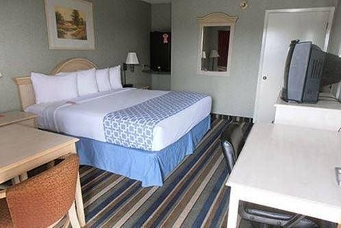 Econo Lodge Falfurrias0