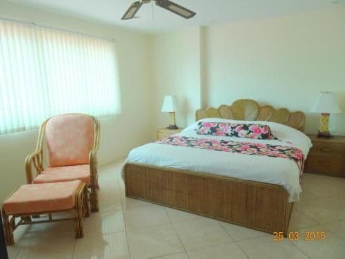 2 Bedrooms Balcony Apartment