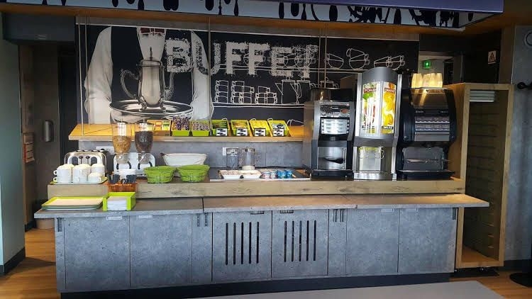 โรงแรมอิบิส บัดเจ็ต วิลมองเบลอ (ibis budget Villemomble)0