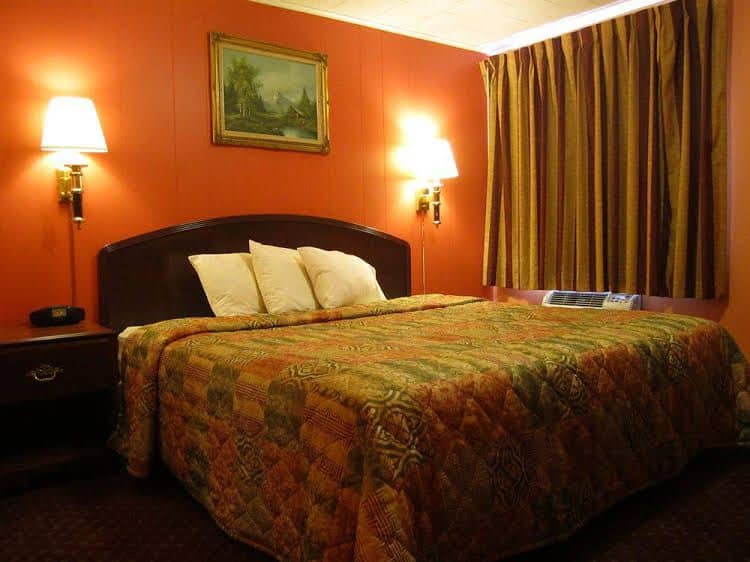 Scottish Inns Niagara Falls Scottish Inns Niagara Falls