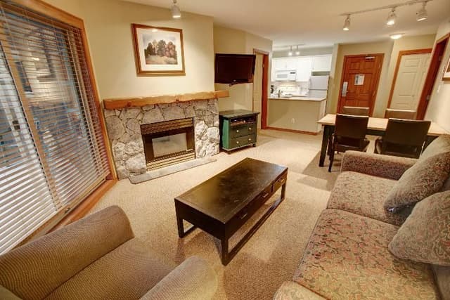 QUADRUPLE TWO BEDROOMS
