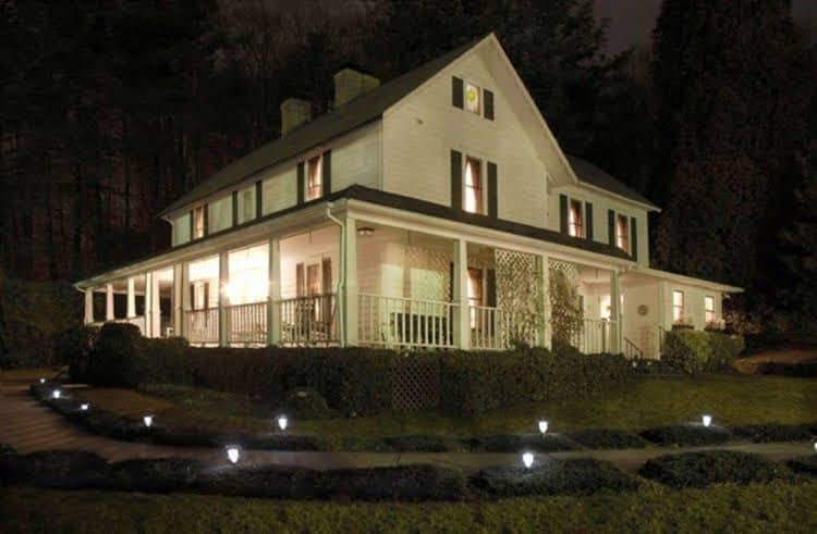 Lovill House Inn Lovill House Inn