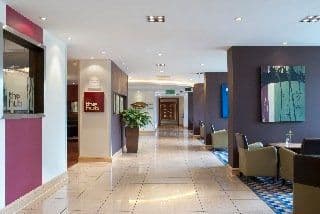 Holiday Inn Gatwick Airport Holiday Inn Gatwick Airport