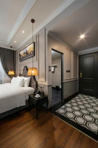 Imperial Suite with City View
