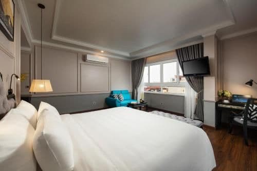 Imperial Suite with City View