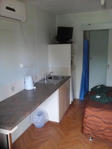 One-Bedroom Cabin