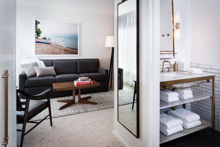 Halcyon a in Cherry Creek0