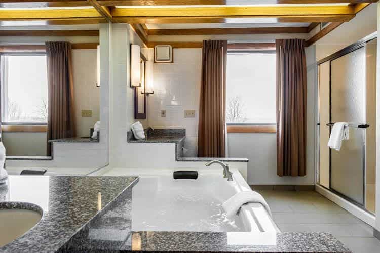 Quality Inn and Suites Johnstown