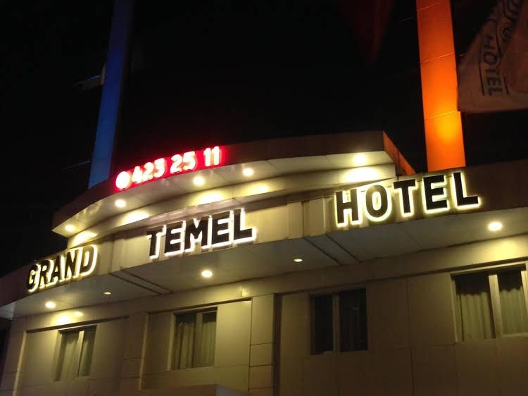 Grand Temel0