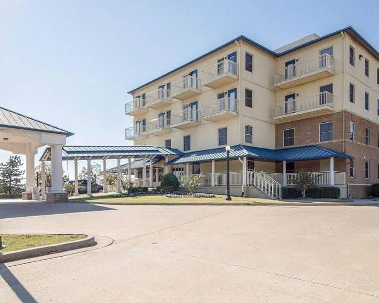 Quality Inn TulsaDowntown West Quality Inn TulsaDowntown West