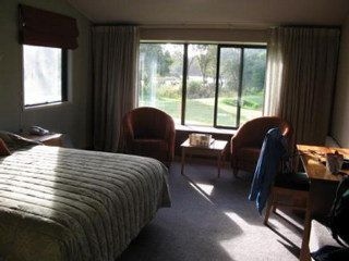 Lake Moeraki Wilderness Lodge2