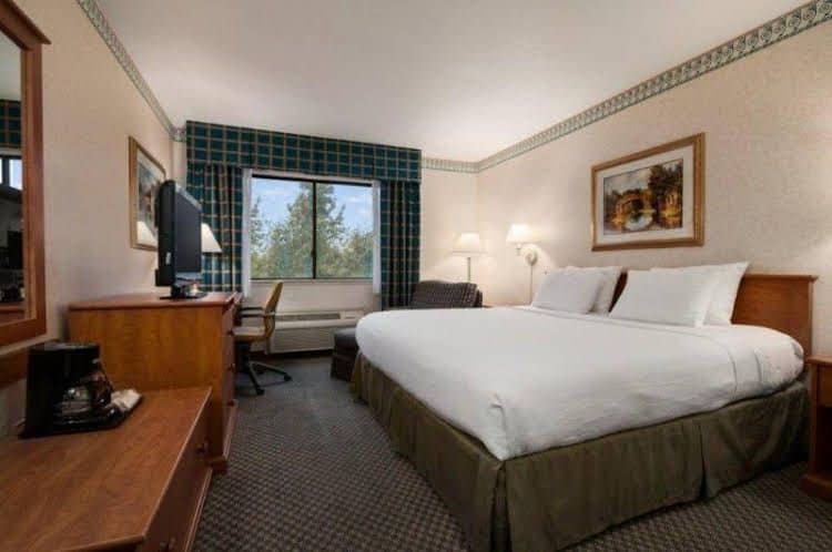Ramada Kent Seattle Area Ramada Kent Seattle Area