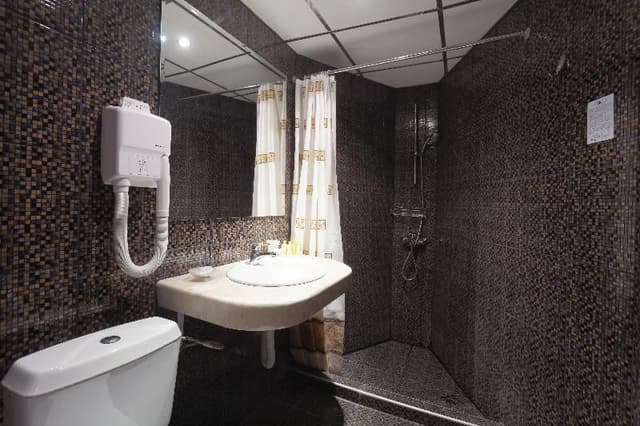 APARTMENT CAPACITY 4