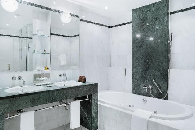 SUITE STANDARD