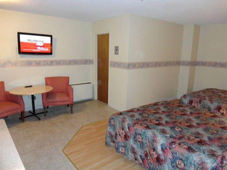 Scottish Inn and Suites Falls Way Scottish Inn and Suites Falls Way