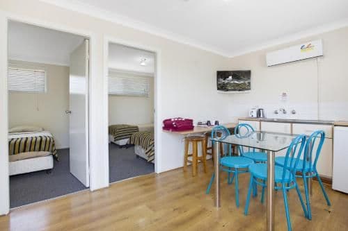 Deluxe Two-Bedroom Apartment - Pet Friendly