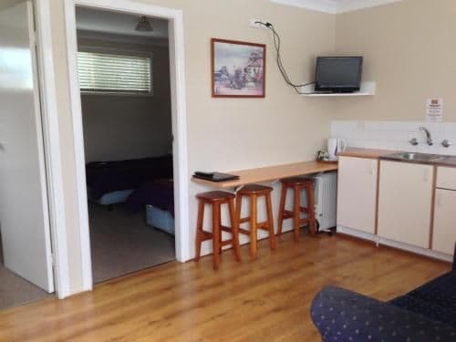 Deluxe Two-Bedroom Apartment - Pet Friendly