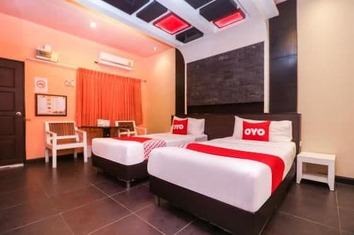 Standard Twin Room