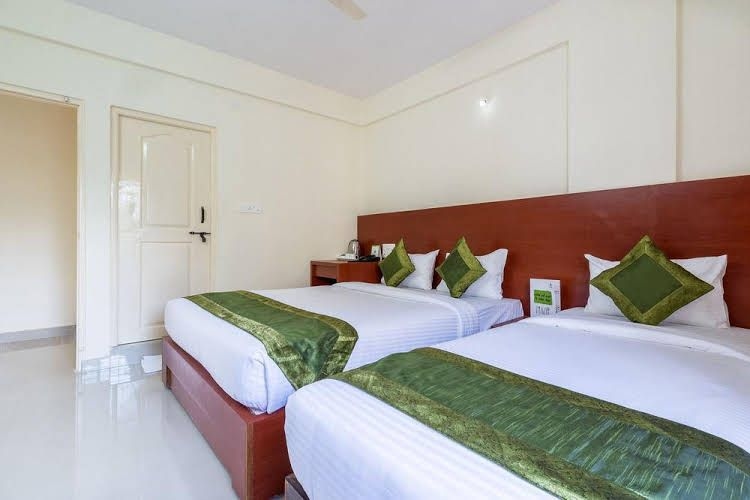 Treebo Ample Premium Suites0