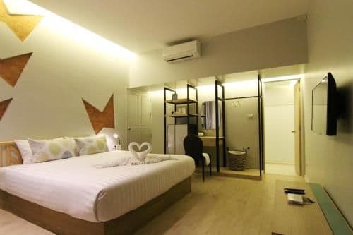 One-Bedroom Bungalow