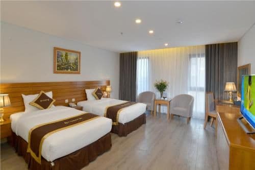 Large Double or Twin Room