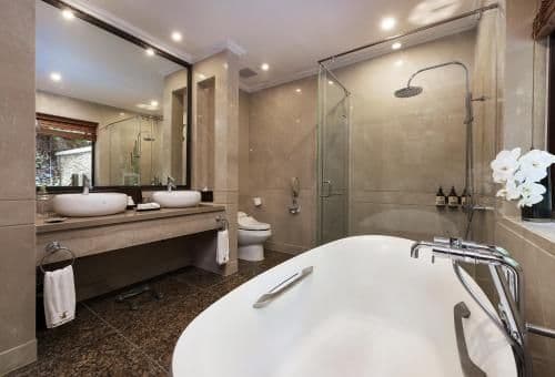 Beach Front Villa King Bed - Private Pool