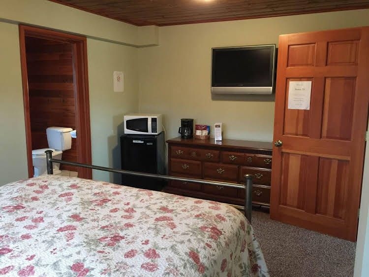 Whistling Swan Motel0