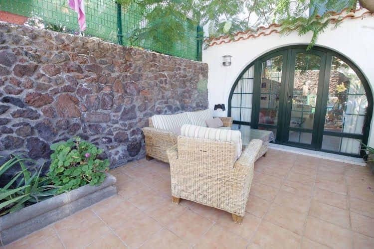 Nice house with heated pool and tennis course Nice house with heated pool and tennis course