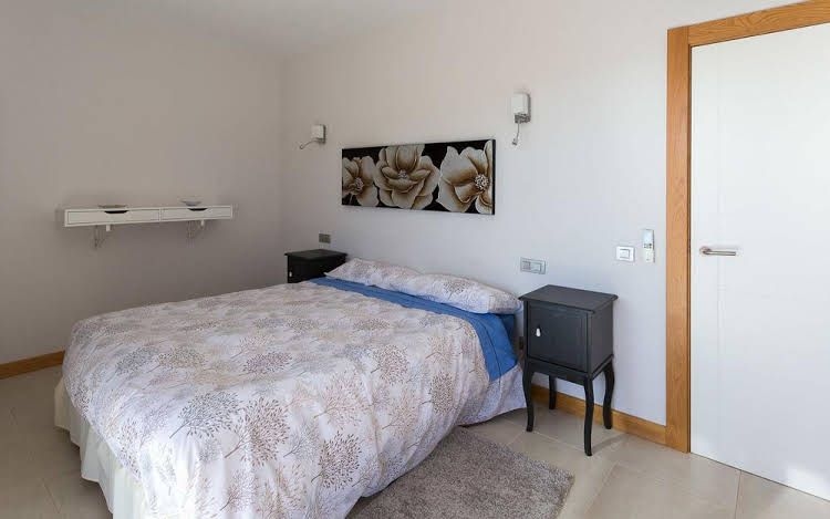 Luxury villa with pool in golf course0