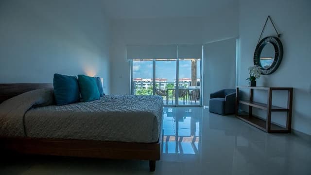 SUITE TWO BEDROOMS