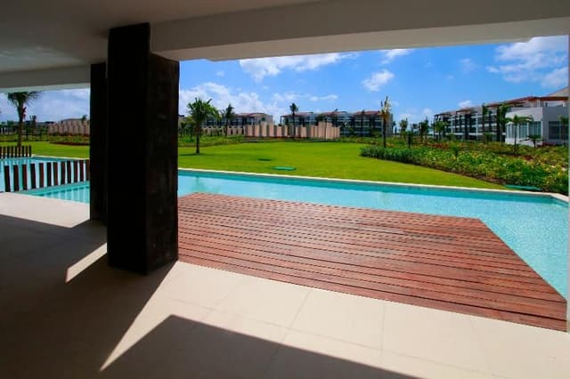 SUITE TWO BEDROOMS
