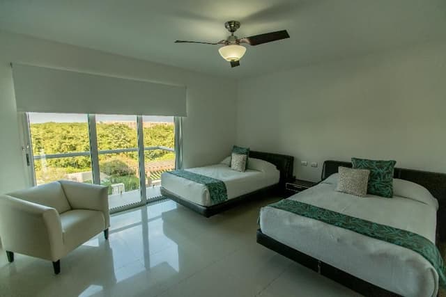 SUITE ONE BEDROOM