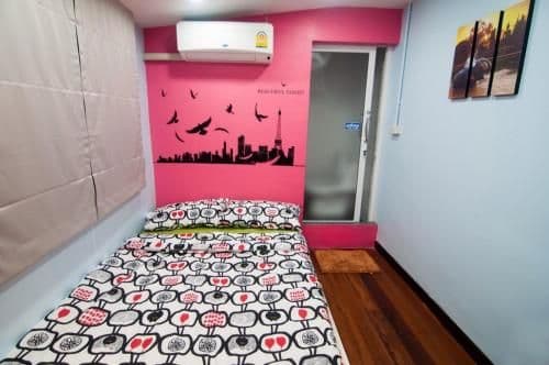 Queen Room with Private Bathroom