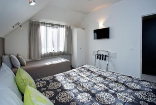 Large One-Bedroom Apartment