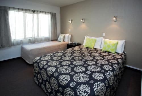 Large One-Bedroom Apartment
