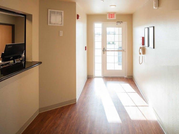 WoodSpring Suites Fayetteville West1