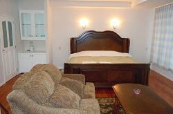 WHITE HOTEL0