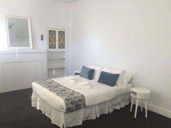 Newcastle Accommodation Tighes Hill Newcastle Accommodation Tighes Hill