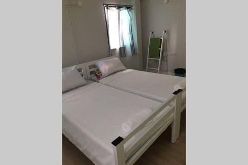 Standard Twin Room with Shared Bathroom