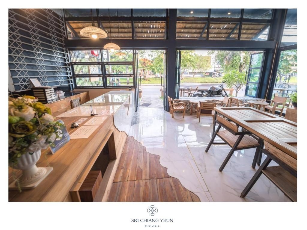 ศรีเชียงยืนเฮาส์ (Sri Chiang Yeun House)2
