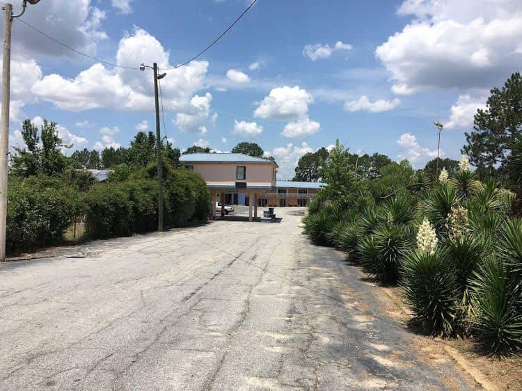 Ashburn Inn and RV Park Ashburn Inn and RV Park