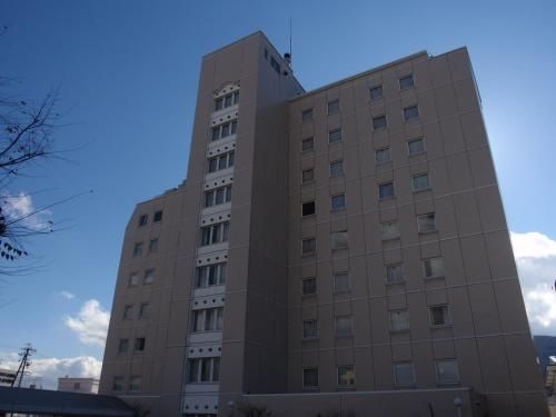 โรงแรมคราวน์ ฮิลส์ โอกายะ (Hotel Crown Hills Okaya)0