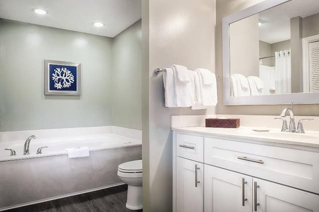 SUITE TWO BEDROOMS