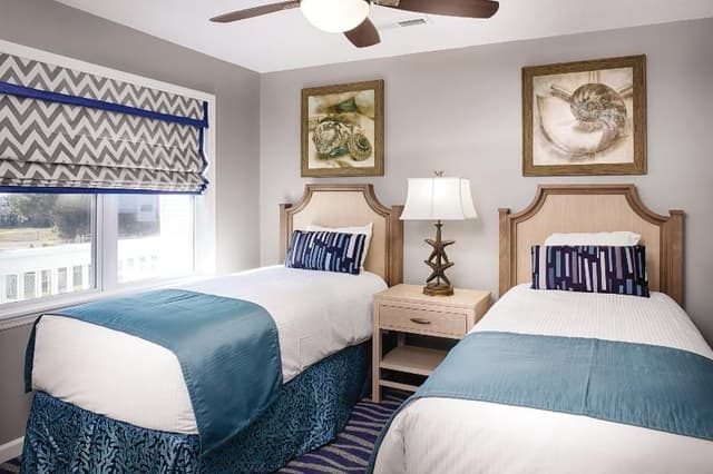 SUITE TWO BEDROOMS