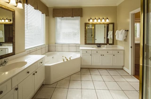 SUITE TWO BEDROOMS