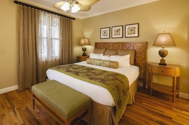 SUITE TWO BEDROOMS